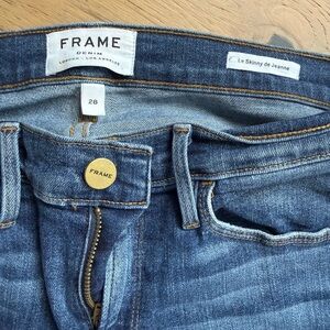 FRAME denim skinny jean